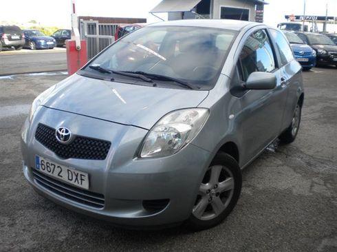 Toyota Yaris 1.3 VVT-I LUNA