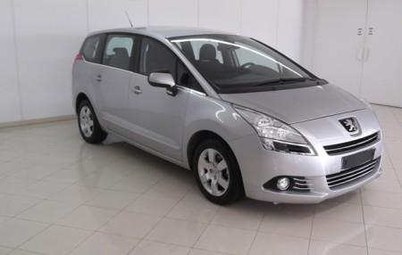 Peugeot 5008 PREMIUM 20 HDI 150CV en Barcelona