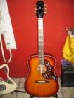 Epiphone Hummingbird con estuche rigido Fender - mejor precio | unprecio.es