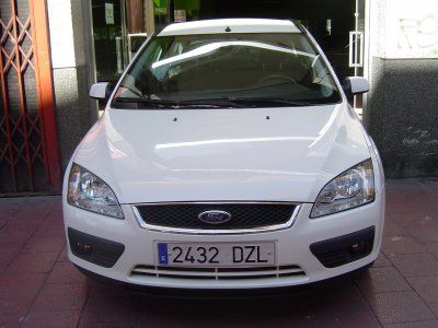 FORD FOCUS WAGON 1.8 TDCI GUIA - Valladolid