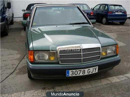 Mercedes-Benz 190 190E 2.6