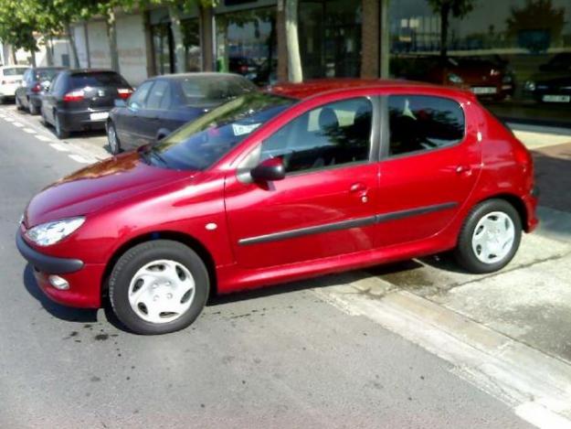 Comprar coche Peugeot 206 HDI '03 en Logroño