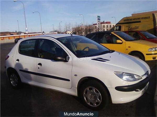 PEUGEOT 206 XRD 5 PUERTAS, MUY BUEN ESTADO