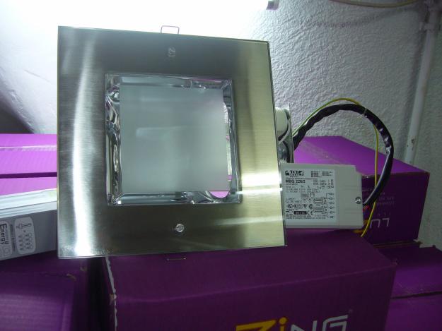 Se venden dowlight de 2 *26 w  de balastro electronico