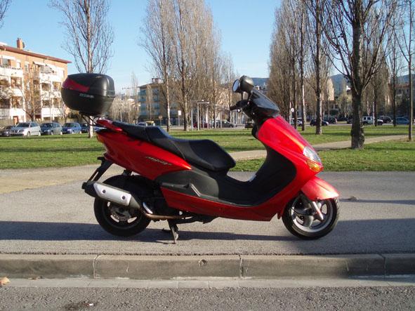 750€ YAMAHA MAJESTY 125cc