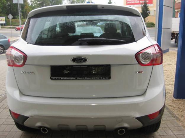 Ford Kuga 2.0 TDCi 2x4 Trend, Diésel, 07/2010, 18.000 km, 140 HP 10.900 EUR