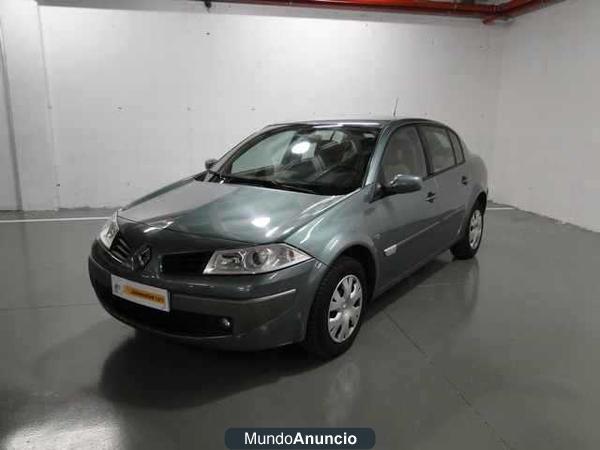 Renault Megane Sedan 1.5 DCI 8