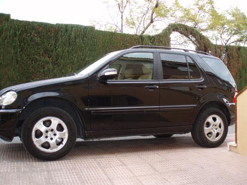 Mercedes ML270CDI Negro 2004 110.000 Km Alicante 18.000 €