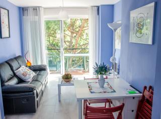 Apartamento : 4/5 personas - junto al mar - barcelona  barcelona (provincia de)  cataluna  espana