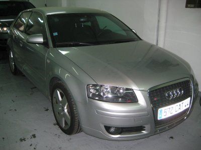 AUDI A3 2.0 TDI S-LINE - BARCELONA