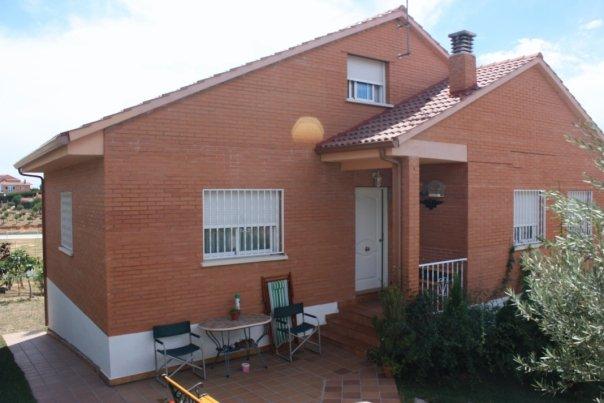 chalet independiente en Urb. Montelar   N-320 Km.310