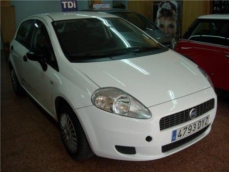 FIAT GRANDE PUNTO 1.3MULT. ACTIVE 90 - Valencia