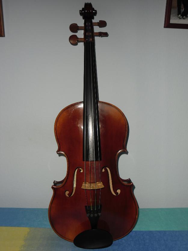 Viola expressivo estudio 15