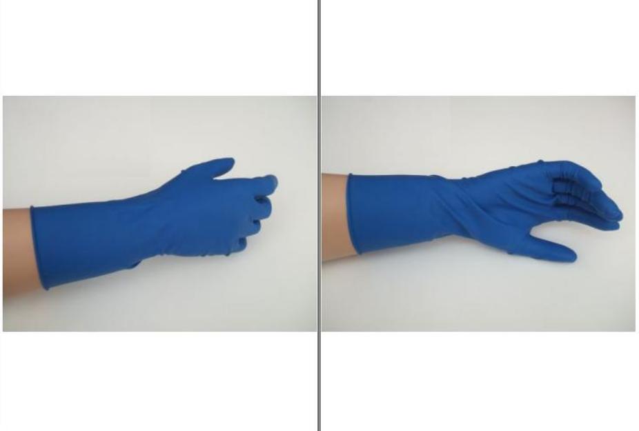 Guantes de menaje azul sin polvo.