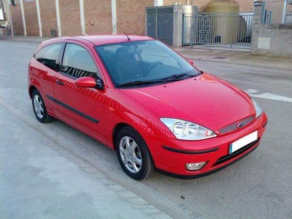 VENDO FORD FOCUS TDCI TREND 100CV