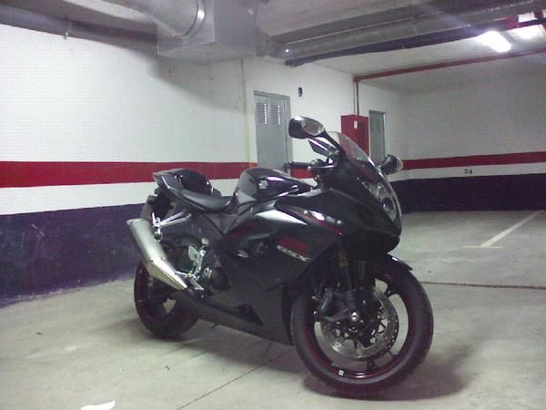 Vendo Suzuki GSX-R1000