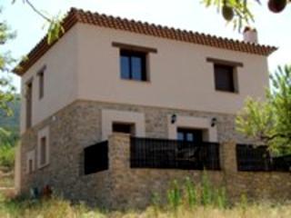 3b  , 2ba   in Atzeneta Del Maestrat,  Catalonia   - 135000  EUR