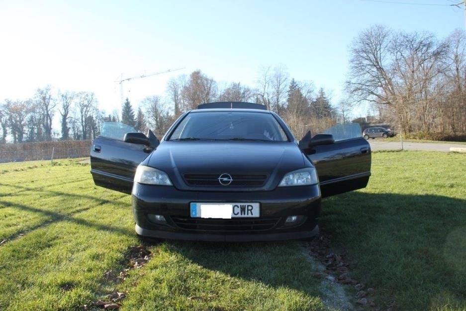 Ocasión opel astra coupe bertone edition 2.2.dti diesel