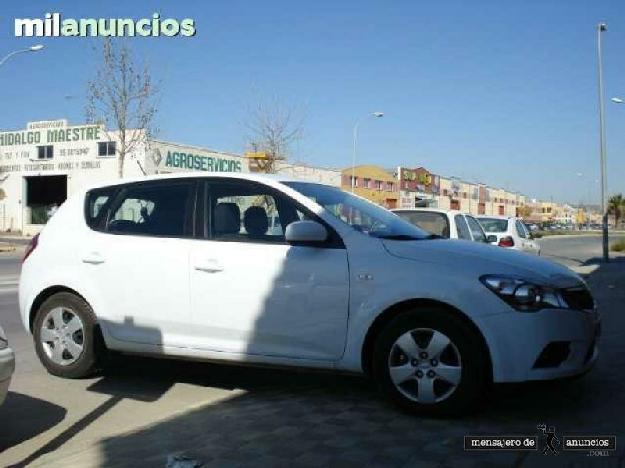 Vendo Kia ceed del Año 2010