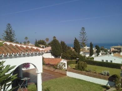 Chalet con 2 dormitorios se vende en Mijas Costa, Costa del Sol