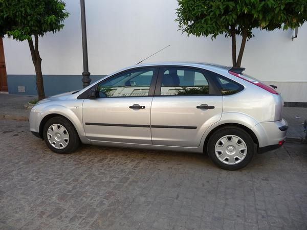 VENDO FORD FOCUS DIESEL 5 PUERTAS