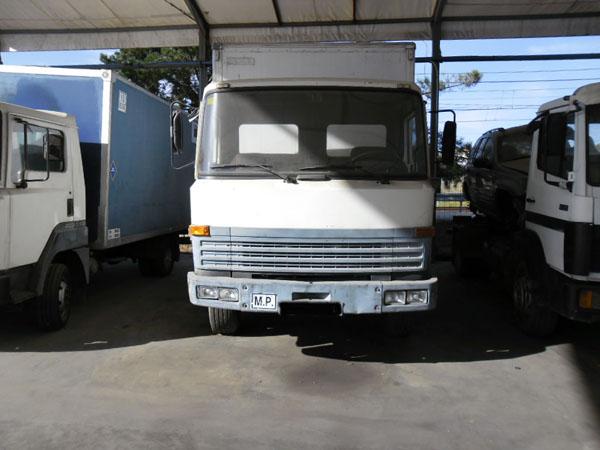 Camion nissan m125.14 exportacion  o desguace