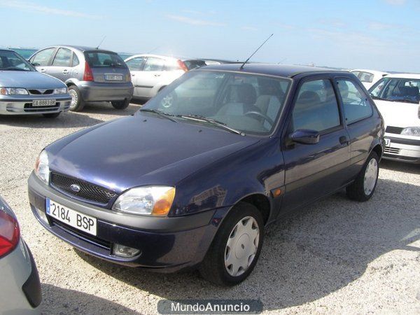 FORD FIESTA (2002)