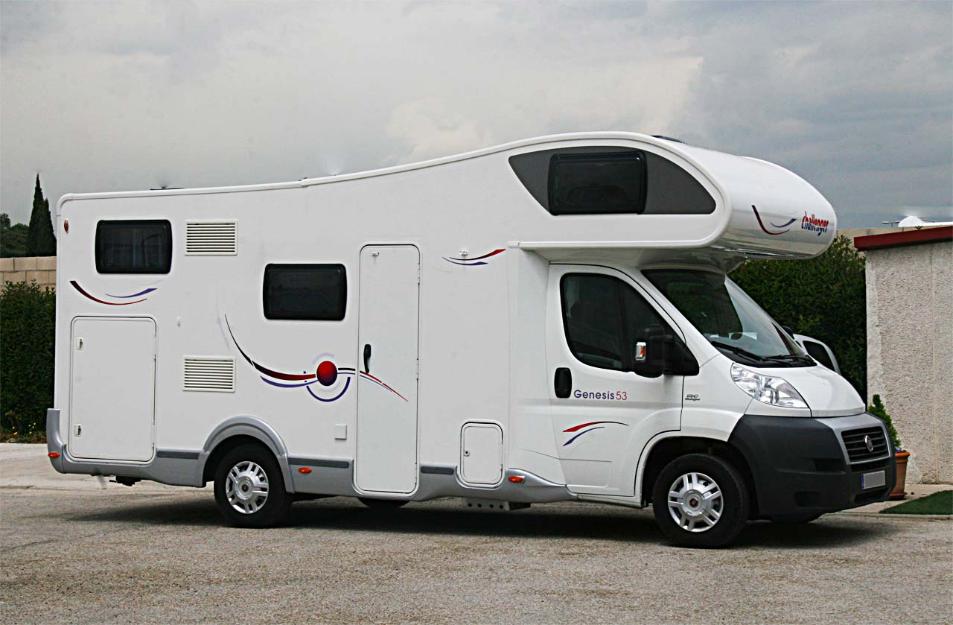 Autocaravana garaje challenger genesis 53