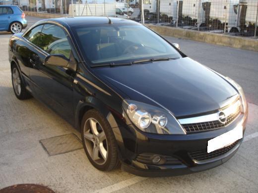 OPEL Astra Twin Top 1.9 CDTi Enjoy 2p.