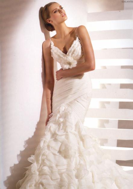 VESTIDO DE NOVIA COLECCION PRONOVIAS 2010, TALLA 40