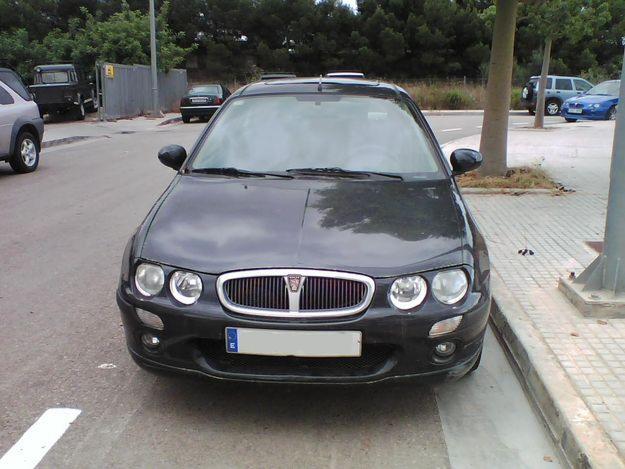 Rover 25 con techo solar