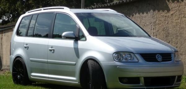 Volkswagen Touran 2.0 TDI Highline