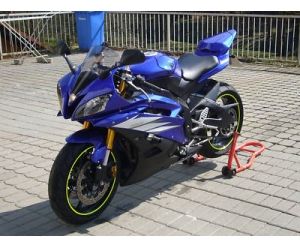 YAMAHA YZF R6