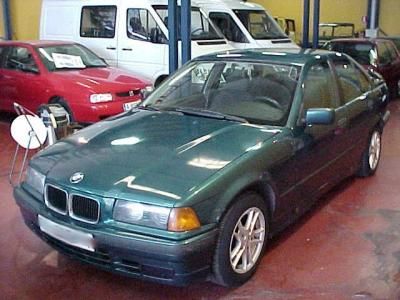 BMW 318 serie 3