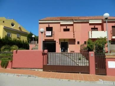 Chalet con 3 dormitorios se vende en Manilva, Costa del Sol