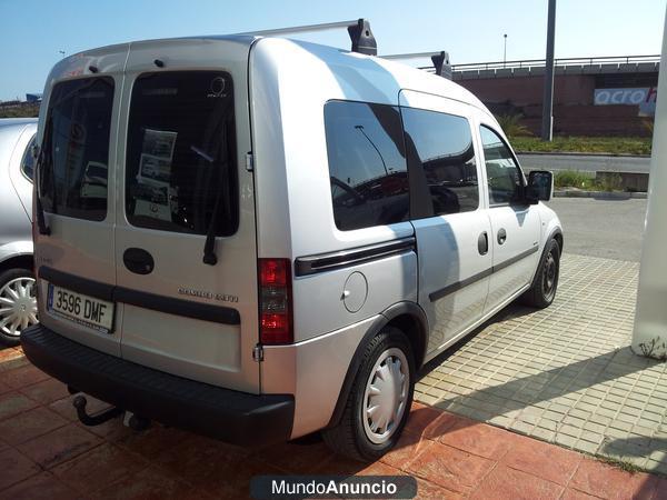 OPEL COMBO TOUR  a muy buen precio