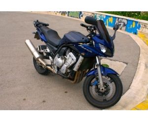 YAMAHA FZS1000 FAZER