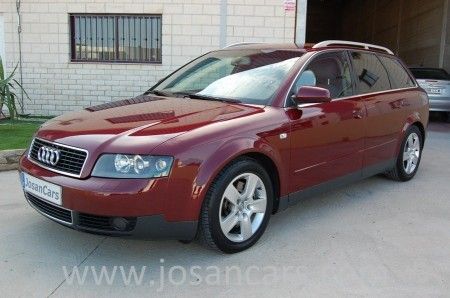 AUDI A4 AVANT 2.5 TDI QUATTRO 180CV - 6 VEL. - Valencia