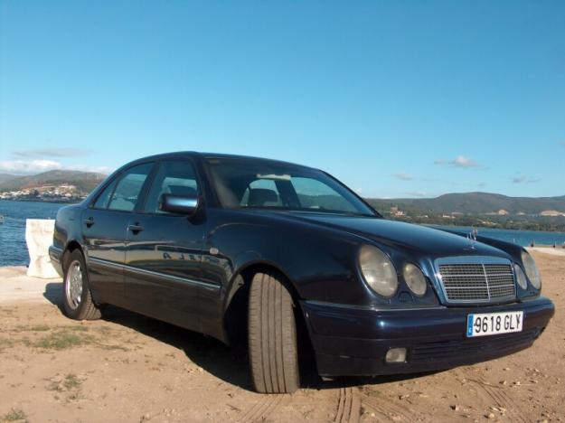 Mercedes E300 TD Elegance