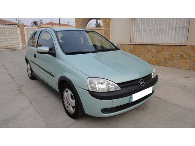 OPEL Corsa 1.4 16v Elegance