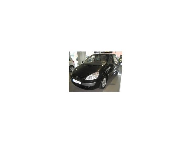 RENAULT Scenic 2.0DCI Dynamique