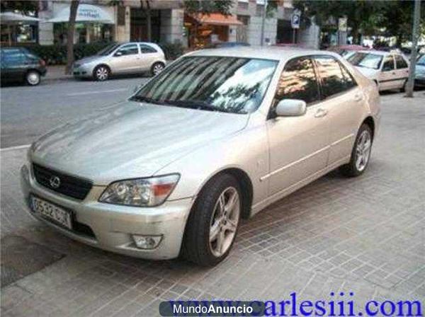 Lexus IS 200 2.0 Luxury 200 2.0 Luxury