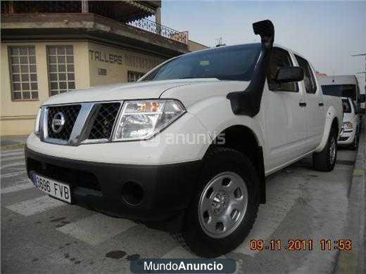 Nissan Navara 4X4 Doble Cabina LE