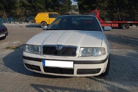 SKODA OCTAVIA TOUR 1.9 TDI 100CV. 5P. - Barcelona