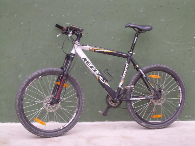 vendo montan-bike con muy poco uso