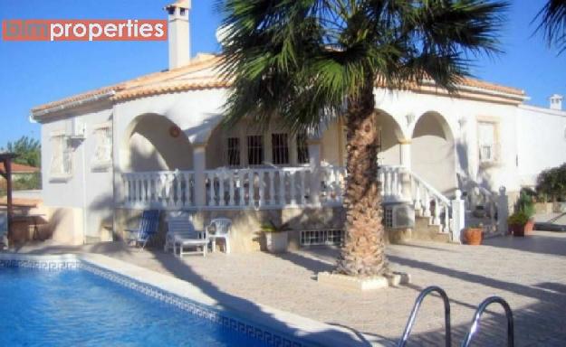 Chalet en venta en Marina (La), Alicante (Costa Blanca)