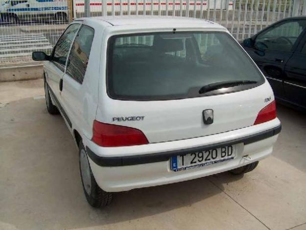 Comprar Peugeot 106 3P 1.5 '00 en Amposta