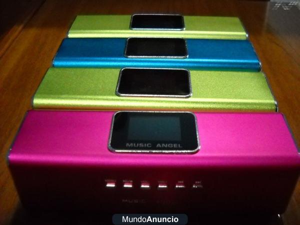 MINI ALTAVOZ USB CON PANTALLA