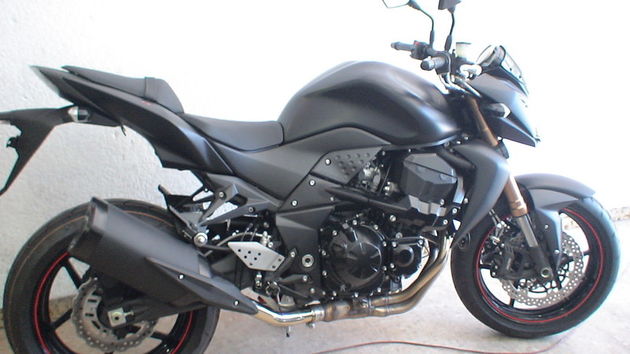 KAWASAKI Z 750R  PARA CARNET A2