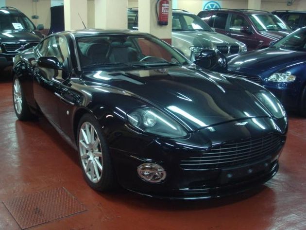 ASTON MARTIN VANQUISH S V12 520 cv